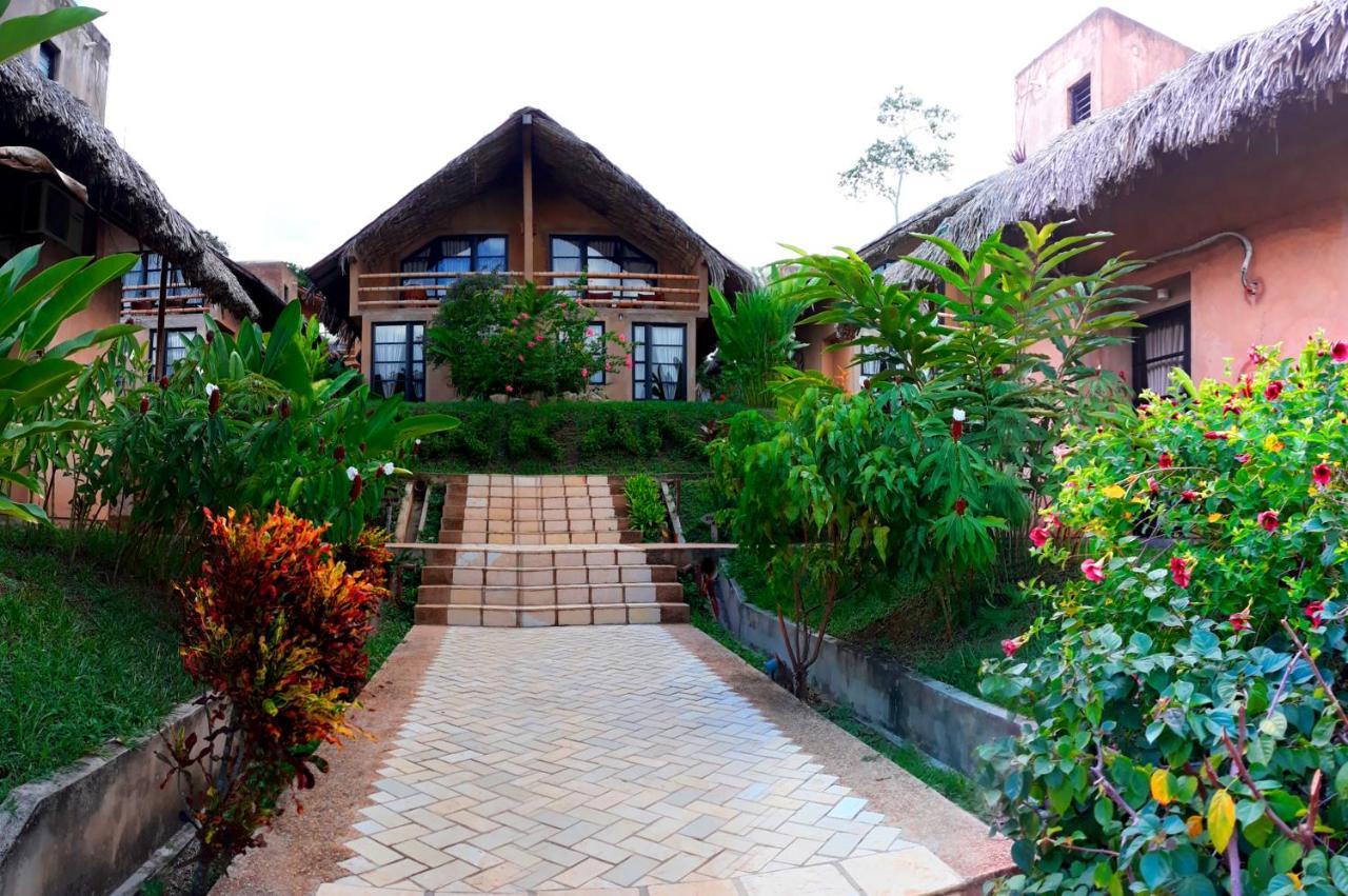 Axkan Palenque, Shows En Vivo & Gastronomia Mar Y Tierra & Travel Agency Zewnętrze zdjęcie
