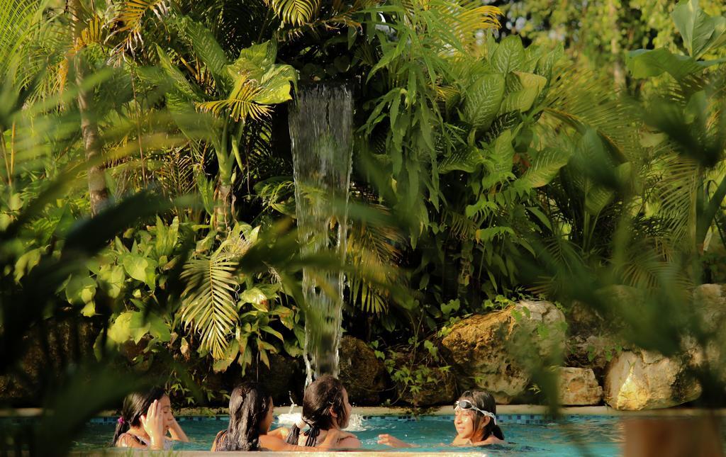 Axkan Palenque, Shows En Vivo & Gastronomia Mar Y Tierra & Travel Agency Zewnętrze zdjęcie