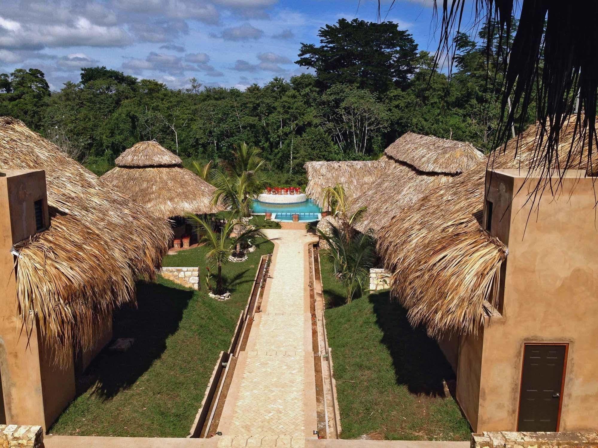 Axkan Palenque, Shows En Vivo & Gastronomia Mar Y Tierra & Travel Agency Zewnętrze zdjęcie